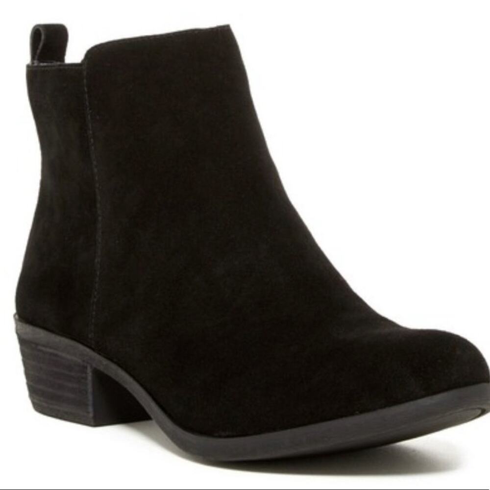 Vince Camuto Brystal Boot in Black.